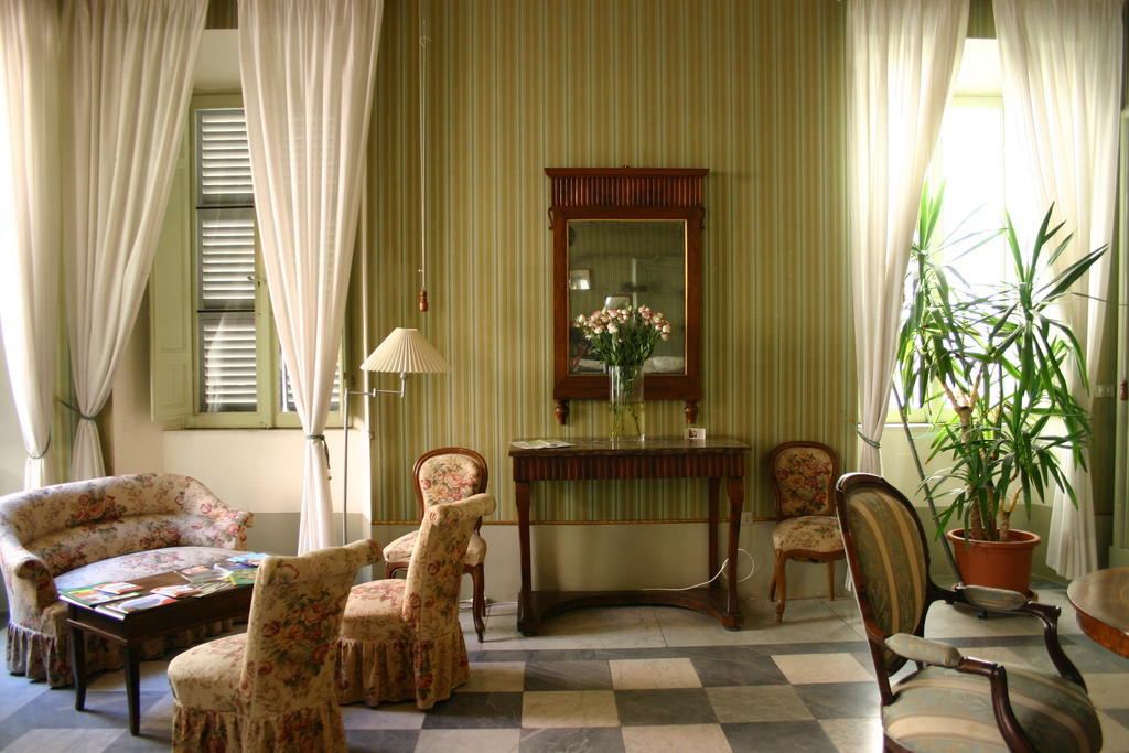 Resort a Palazzo B&B Fermo megye Kültér fotó