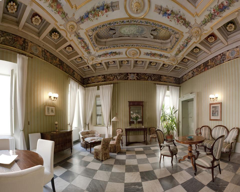 Resort a Palazzo B&B Fermo megye Kültér fotó