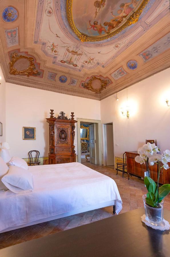 Resort a Palazzo B&B Fermo megye Kültér fotó